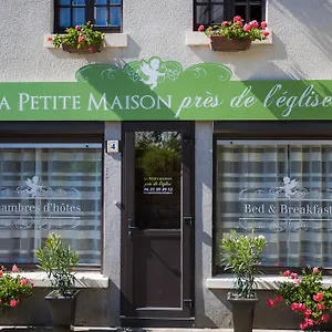 La Petite Maison Pres De L'eglise 3*, Meillac Frankrijk