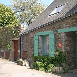 Les Locations Du Puits , Rochefort-en-Terre Frankrijk